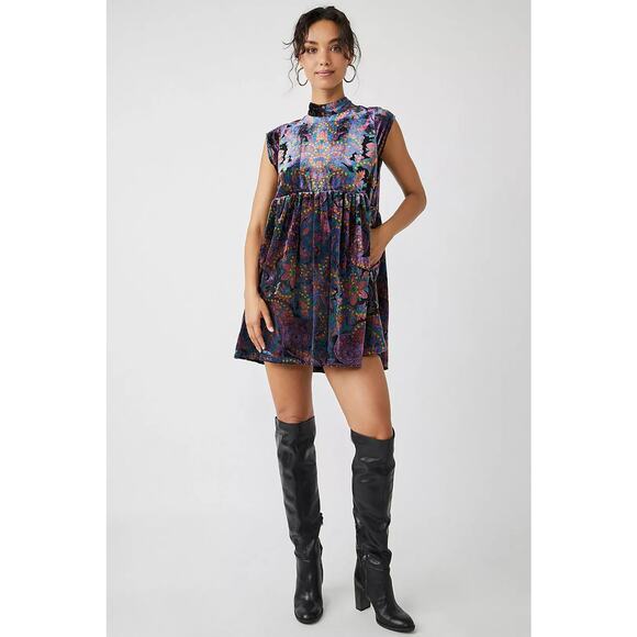 MSRP $168 NWT All The Time Velvet Mini Dress Size M | SAME DAY SHIP or NEXT DAY - Picture 3 of 9